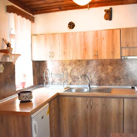 Kastro's View Apartmán