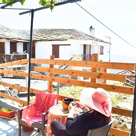 Kastro's View Apartmán